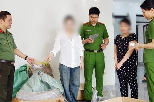 Thái Nguyên: Phát hiện nhiều loại 'thuốc' đông y nghi là hàng giả