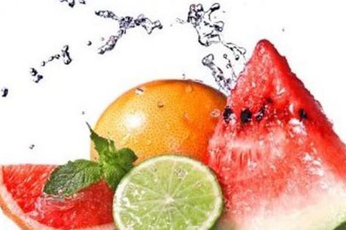 4 bí quyết trong chế độ ăn uống mùa hè làm mát cơ thể