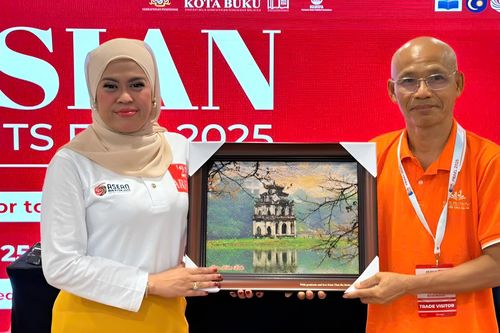 Công ty sách Thái Hà tham dự Hội sách Malaysia 2025