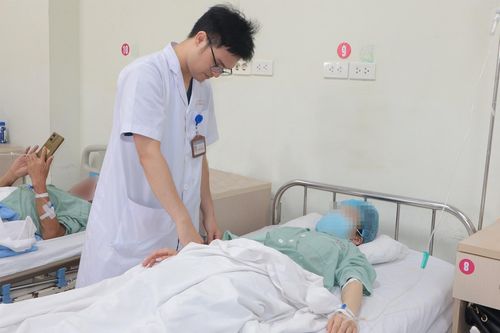 Cơn đau bụng suýt cướp mạng cô gái trẻ