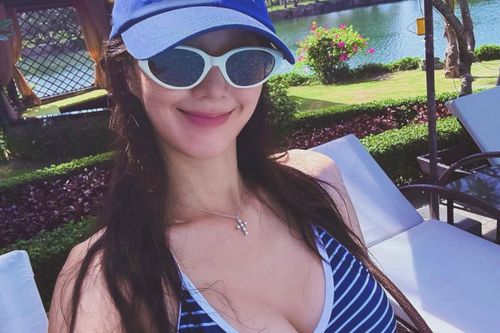 Ji So Yeon đăng ảnh bụng bầu khi du lịch ở Đà Nẵng