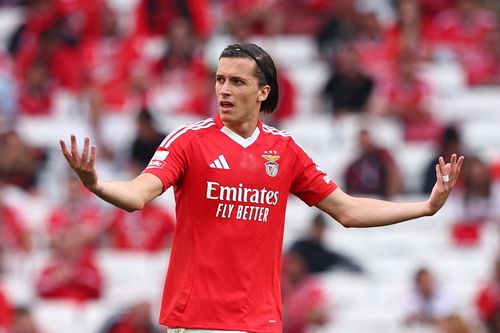 Alonso tăng tốc mua hậu vệ trái cho Real Madrid