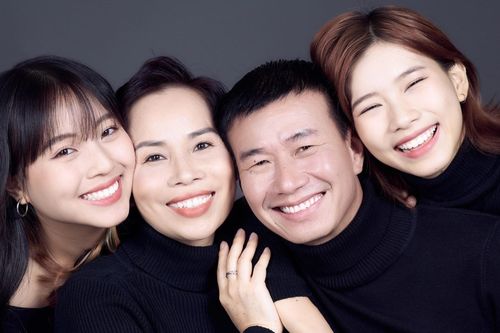Đoạn tin nhắn gây bức xúc của TikToker triệu view vụ đòi tai nghe