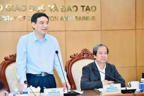 Bộ GD&ĐT sửa 3 luật để thực hiện 'bộ tứ trụ cột'