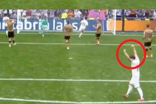 Modric hành động mẫu mực đến tận giây phút cuối cùng ở Bernabeu, xứng danh huyền thoại của Real Madrid