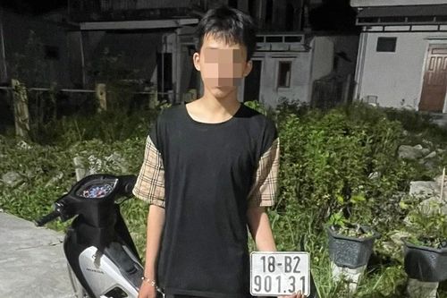 Bắt nhóm tuổi teen gây ra hàng loạt vụ trộm xe máy ở Huế