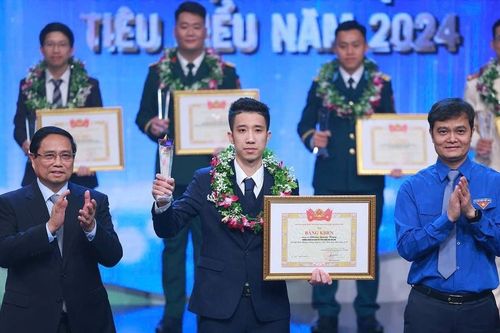 Chàng trai ' đưa' hàng ngàn liệt sỹ về nhà