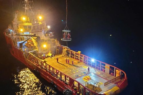 Giàn khoan Đại Hùng kịp thời hỗ trợ cấp cứu ngư dân gặp nạn trên biển