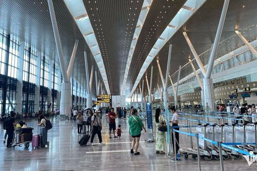 Bộ trưởng Bộ Xây dựng yêu cầu xử lý dứt điểm vụ ga T3 Tân Sơn Nhất dột nước