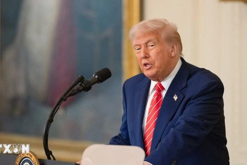 Tổng thống Trump tuyên bố Mỹ sản xuất hàng loạt tên lửa siêu vượt âm