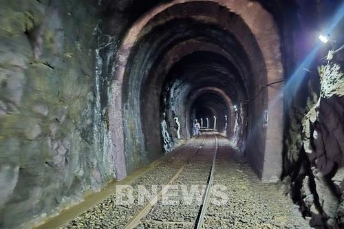 Đưa vào sử dụng điện năng lượng mặt trời tại hầm đường sắt Đèo Cả