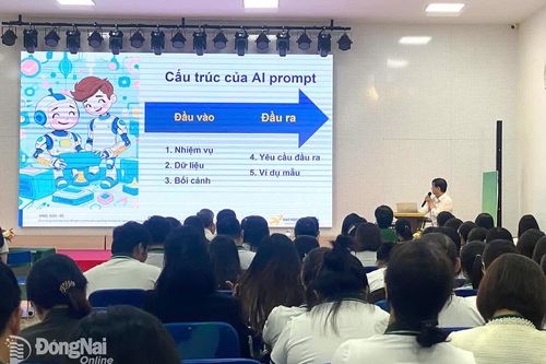 Nhiều trường học tại Đồng Nai tập huấn ứng dụng AI cho giáo viên