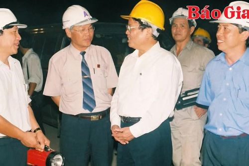 Nguyên Chủ tịch nước Trần Đức Lương: Người lãnh đạo tận tâm, gần gũi và sâu sắc