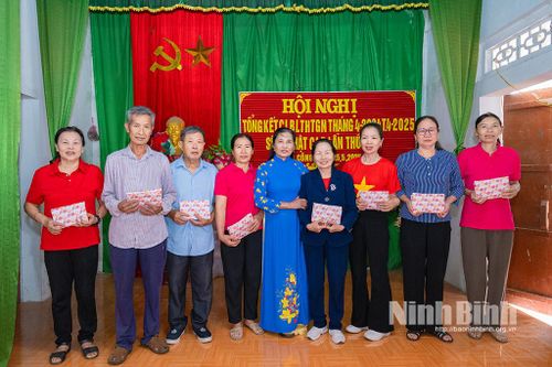 CLB Liên thế hệ tự giúp nhau xóm 8, xã Khánh Công triển khai hoạt động trong năm 2025