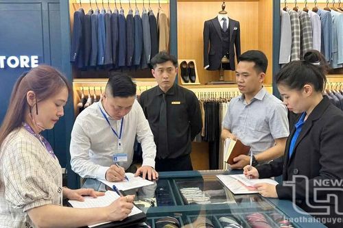 Phát triển mô hình tuyến phố thương mại điện tử