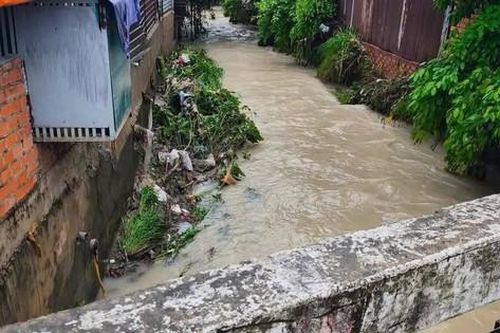 Tìm thấy thi thể bé gái bị nước cuốn trôi ở Đồng Nai