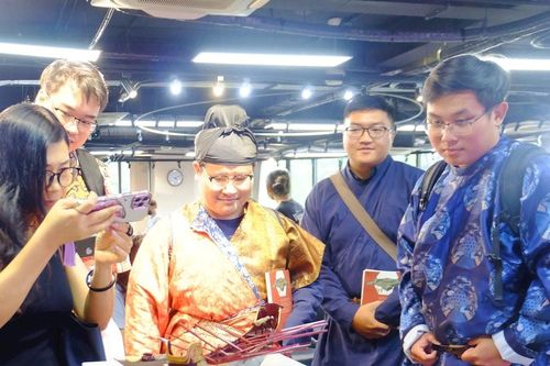 Những sáng tạo 'kì công diệu nghệ' của người Việt