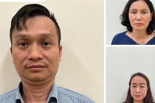 Kỳ 1: 'Người gác cổng' thành kẻ 'mở cửa'