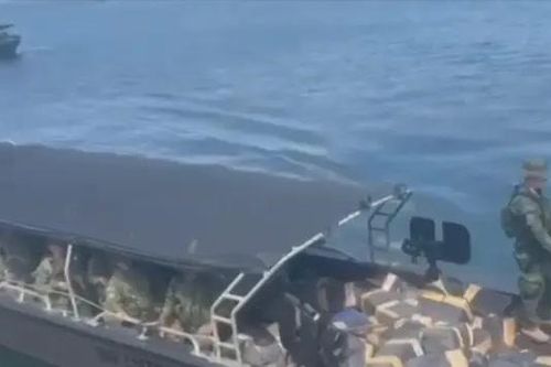 Hải quân Colombia thu giữ hơn 6 tấn cocaine