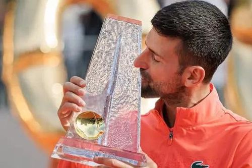 Novak Djokovic giành danh hiệu thứ 100 trong sự nghiệp