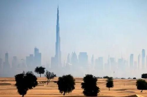 UAE nắng nóng kỷ lục, chạm ngưỡng hơn 51 độ C