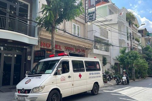 Phát hiện người đàn ông 49 tuổi tử vong bất thường trong khách sạn ở TP.HCM