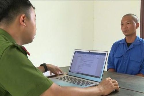 Đối tượng phá hoại ngai vàng Triều Nguyễn từng đi cai nghiện, hiện sống lang thang