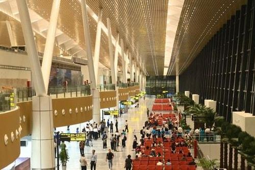 Bộ Xây dựng yêu cầu xử lý dứt điểm sự cố dột tại Nhà ga T3