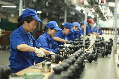 Chế độ đối với người lao động trong cơ sở công nghiệp quốc phòng, an ninh nòng cốt