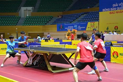Thành phố Hồ Chí Minh đăng quang nội dung đôi nam - nữ sau màn lội ngược dòng kịch tính
