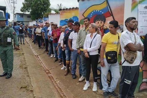 Thắng lợi to lớn của nền dân chủ Venezuela