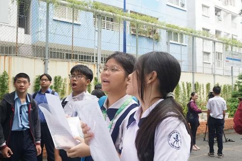 Trường Phổ thông Năng khiếu (ĐHQG TPHCM) công bố đề thi tuyển sinh lớp 10