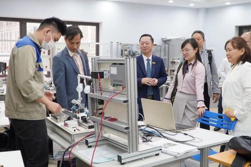 Du học nghề cho sinh viên: Mở rộng cơ hội việc làm