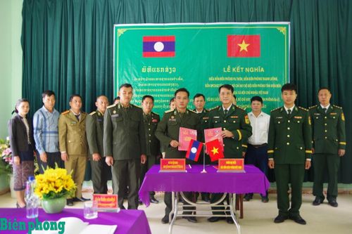 Các đồn Biên phòng thuộc BĐBP Điện Biên ký kết nghĩa với Đại đội Biên phòng 119, Bộ Chỉ huy Quân sự tỉnh Phong Sa Lỳ, Lào
