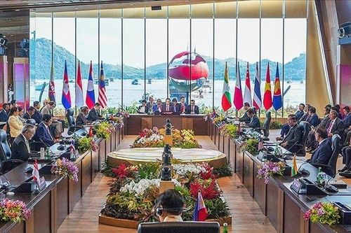 ASEAN muốn bứt phá khỏi lối mòn kinh tế cũ giữa cơn bão thuế của Mỹ