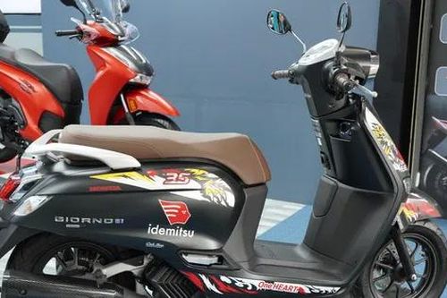 Xe tay ga hàng hiếm của Honda xuất hiện tại Việt Nam
