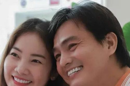 Showbiz 26/5: Cao Minh Đạt có con ở tuổi 50