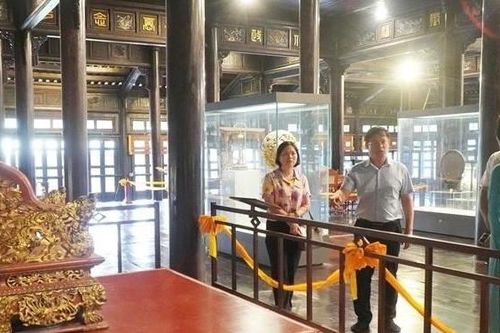 Ngai vua triều Nguyễn bị phá hoại nghiêm trọng: Phó Chủ tịch TP Huế nói gì?