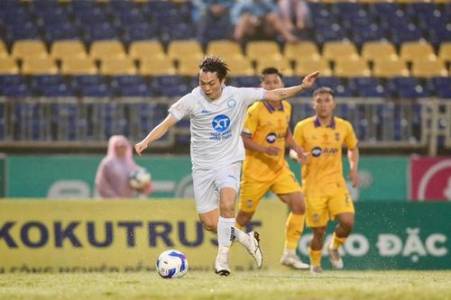 Đẳng cấp Tuấn Anh