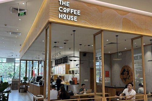 The Coffee House thừa nhận bịt ổ điện tại quán, lý do là gì?