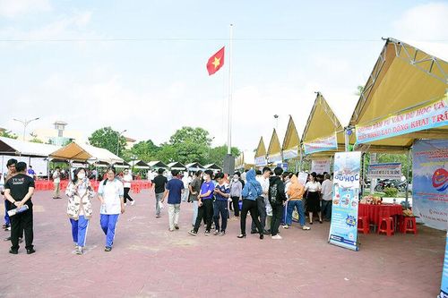 Kết nối việc làm cho lao động vùng biên