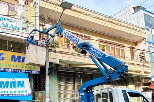 Gia Lai: Quan tâm đầu tư chỉnh trang cáp viễn thông đô thị