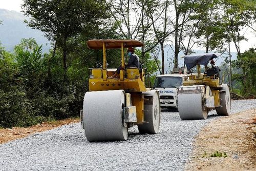 Phát triển giao thông - kết nối vùng