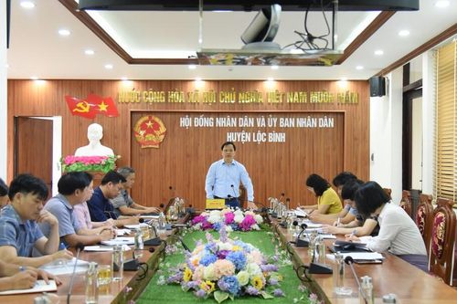 Khảo sát việc quản lý, sử dụng đất đai tại Xí nghiệp Khai thác công trình thủy lợi Lộc Bình