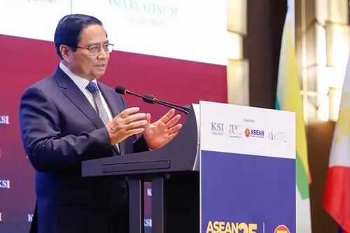 Thủ tướng dự Diễn đàn Lãnh đạo và Đối tác ASEAN
