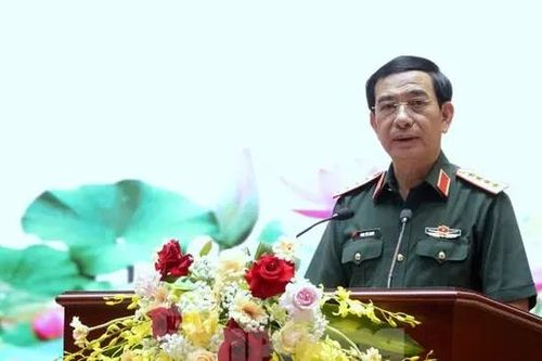Hơn 4.600 hội nghị góp ý hiến pháp trong toàn quân