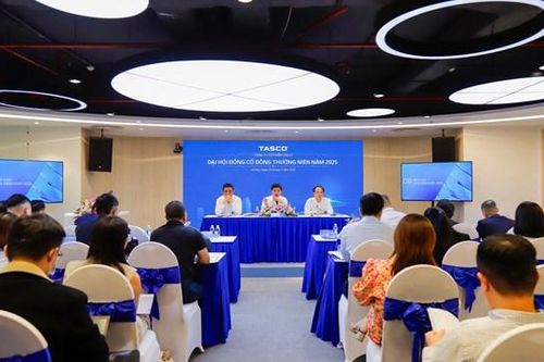 Tasco (HUT) ĐHCĐ 2025: Đặt mục tiêu doanh thu kỷ lục gần 40.000 tỷ, khởi công nhà máy ô tô với Geely, hoàn thiện hệ sinh thái 'One Tasco'