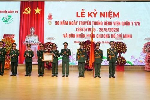 Bệnh viện Quân y 175 kỷ niệm 50 năm thành lập và đón nhận Huân chương Hồ Chí Minh