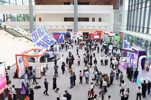 Ngành Ngân hàng tiên phong xây dựng hệ sinh thái tài chính số