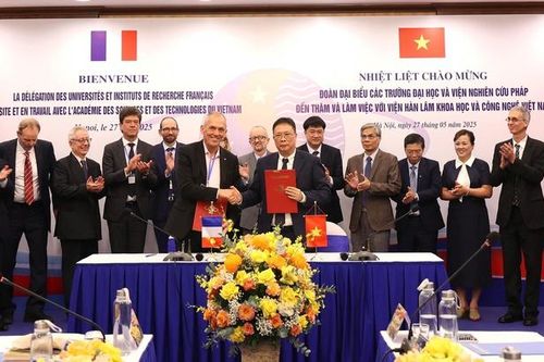 Việt Nam - Pháp mở rộng hợp tác khoa học, công nghệ và đào tạo